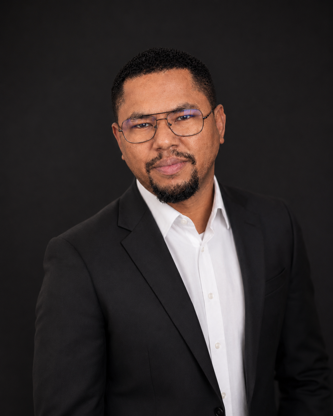 Rev. Junior Gomes